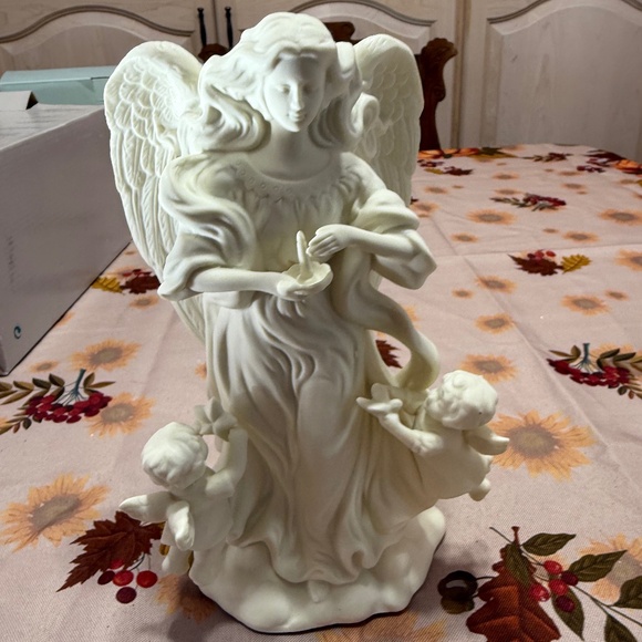 Set of two , Party lite angel candle holders . - Picture 1 of 16
